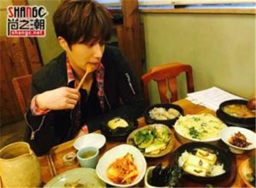 灰姑娘与四骑士