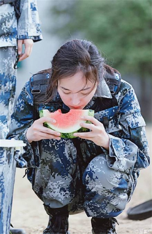真正男子漢第二季楊冪真實體重曝光 佟麗婭領銜女兵團