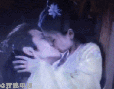《孤芳不自賞》鐘漢良舌吻baby 吻出新高度網(wǎng)友熱辣評論(圖)