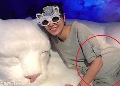 林心如秒刪孕肚照 網友稱心如懷孕了還是很美笑容很甜 林心如霍建華情史大盤點