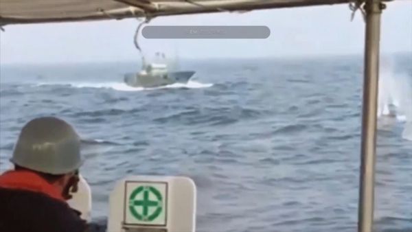 韩警再扫射中渔船 态度嚣张称要动用枪炮应对中国渔船