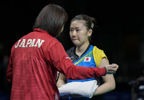 福原爱女乒单打排名第四 福原爱小时候哭着打乒乓球视频