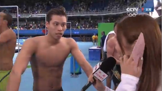 李朱濠采访视频李朱濠表示不想洗手与菲尔普斯握手太爽