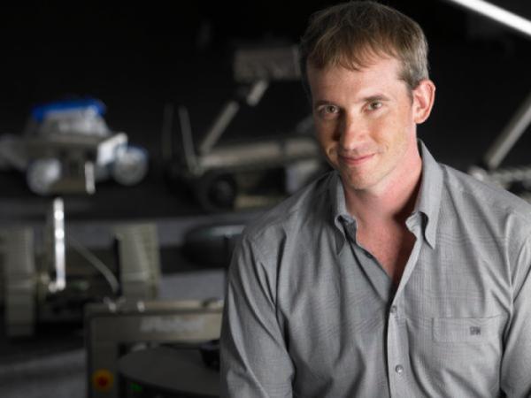 iRobot公司联合创始人科林·安格尔。