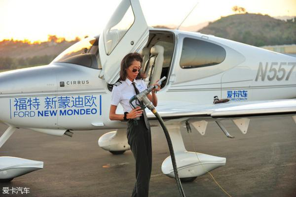 长安福特2013款新蒙迪欧