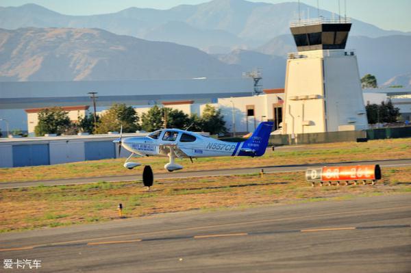 长安福特2013款新蒙迪欧