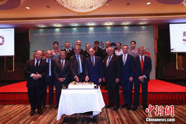 法航在沪庆祝中法航线开通50周年