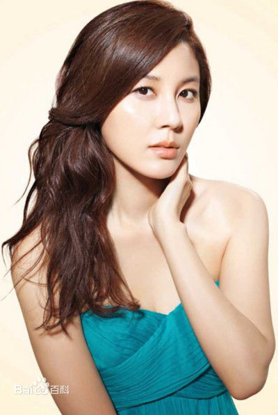 通往机场的路崔秀雅是谁演的 崔秀雅扮演者金荷娜个人资料介绍