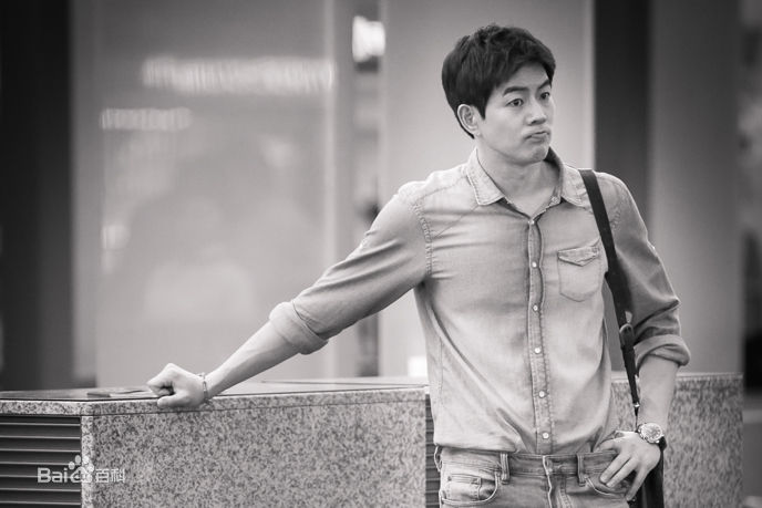 通往机场的路徐道宇扮演者是谁 李尚允个人资料家庭背景介绍