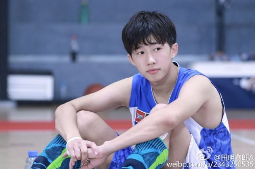 周冬雨前男友田明鑫情史揭秘 疑似田明鑫前女友徐曉璐個人資料