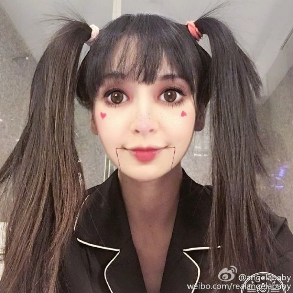 baby曬萬圣節(jié)妝容 雙馬尾少女撞臉范冰冰