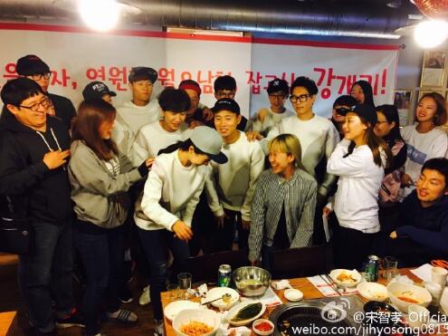 《runningman》gary最后期播出 智孝官微發RM合照