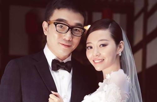 靚穎馮軻舉行婚禮 女兒結婚媽媽卻還沒收到邀請這是為何？