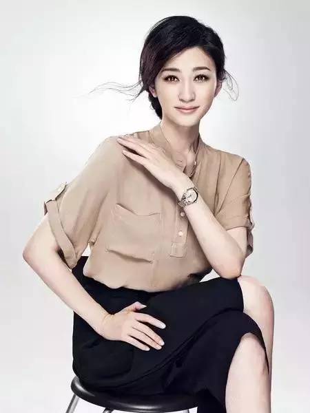 她是謝娜閨蜜，最后與守護自己16年的男閨蜜終成眷屬！