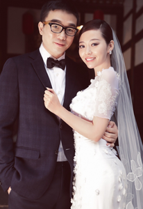 張靚穎馮軻婚禮明星嘉賓名單 伴郎伴娘是誰