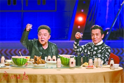 偶像就該醬嬸阿嬌霸氣強摟李詠 隔空告白阿Sa令人動容