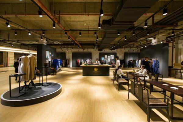 黄小玲：从“只属于你”到“ LOTI x ”，打造时尚全产业梦想