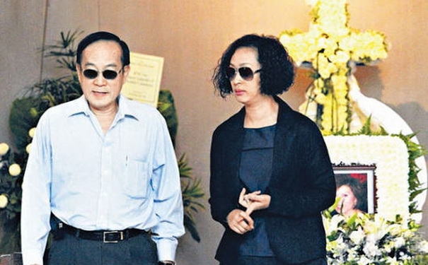 黎美嫻老公身份被扒 黎美嫻曾與梁朝偉相戀劉嘉玲做調(diào)解員