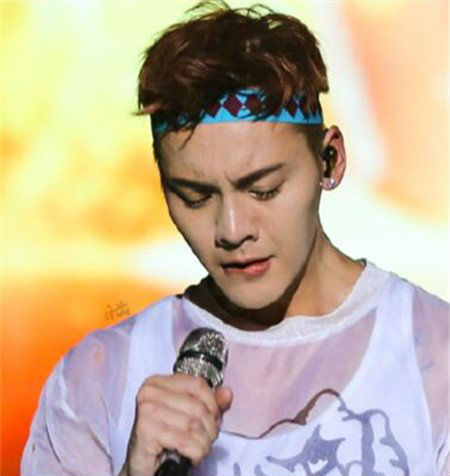 2016陳偉霆insideme巡演南京演唱會(huì)現(xiàn)場視頻完整版回放