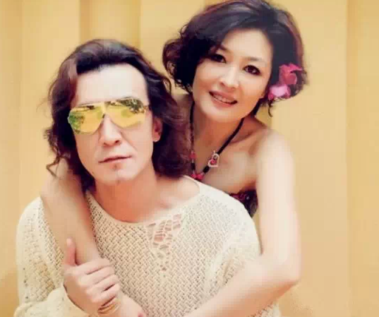 哈文是誰老婆 李詠老婆哈文個人資料