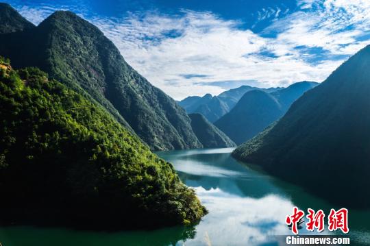 遂昌乌溪江 舒同才 摄