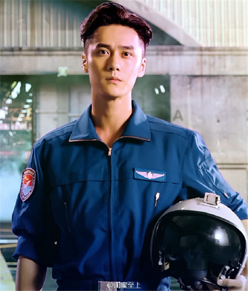 真正男子漢2楊冪輕松拼出劉愷威名字 登山最需要準備什么緊急物品