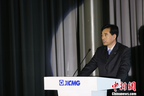 徐工集团副总经理李锁云作“技术领先、用不毁”金标准发布