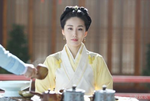 電視劇錦繡未央春茗是誰演的 扮演者周美毅個人資料