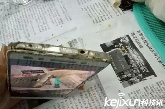 榮耀7摔的面目全非還可以使用：做工給力