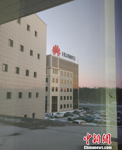 园区内的中国企业。中新网记者 李金磊 摄