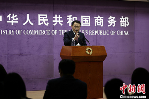 图为中国商务部新闻发言人孙继文。 中新社记者 李慧思 摄