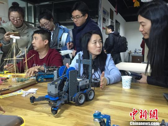 图为大连高新区众创空间一景。　杨毅 摄