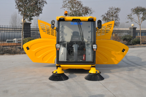 “小蜜蜂”SJDS1000A纯电动扫路机