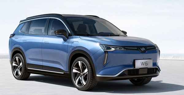 威馬汽車公司轉正后工資;威馬汽車員工薪資調整至70%