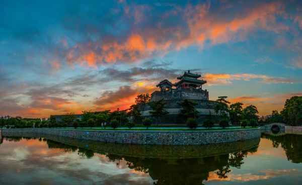 石家庄财经职业学院附近酒店,石家庄财经职业学院在哪洗澡