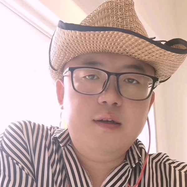 财经琳(财经琳琳)