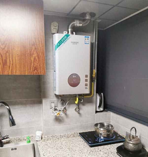 零冷水燃气热水器哪个品牌好—零冷水燃气热水器和普通燃气热水器的优缺点