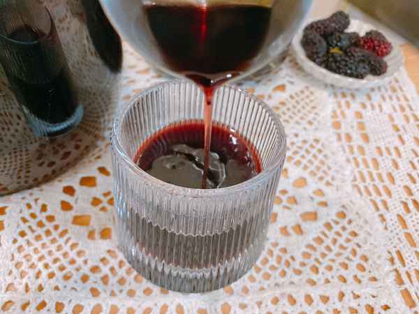 桑葚枸杞泡酒正確方法(桑葚泡酒禁忌10大名單)