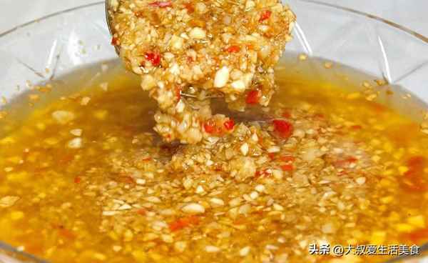 蒜蓉辣醬配方10斤—蒜蓉辣椒醬怎么做