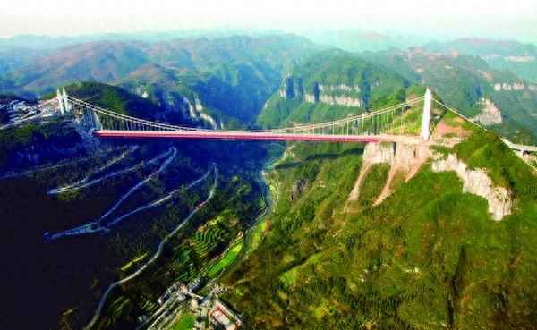 矮寨大橋在什么地方_矮寨大橋風(fēng)景區(qū)門票價格