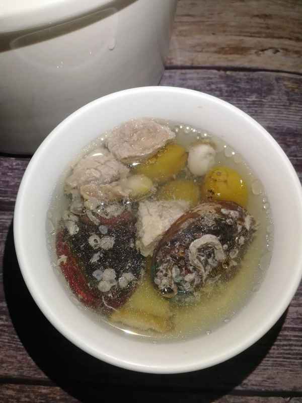 鮑魚燉什么湯好吃營養(yǎng)(鮑魚燉什么湯好吃營養(yǎng)價值最高)