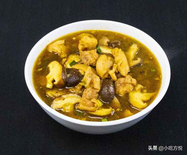 正宗香菇雞肉湯面;香菇雞湯面的做法大全