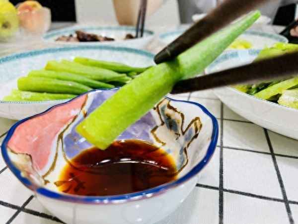 水煮秋葵的做法及功效—水煮秋葵的功效與作用