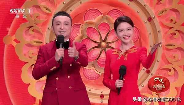2024年春节联欢晚会董卿;2022年春节晚会董卿