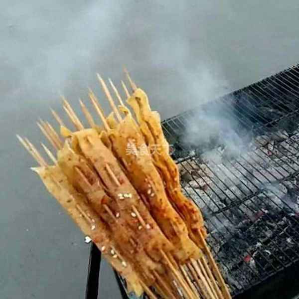 雞湯豆腐串是哪里的小吃_雞湯豆腐串的營(yíng)養價(jià)值
