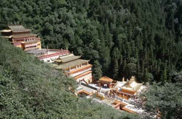 蘭州官灘溝和興隆山哪個好_蘭州官灘溝好玩嗎