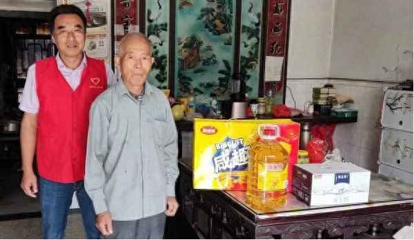 重陽節(jié)開展尊老愛老主題活動(dòng)、重陽節(jié)尊老愛幼的活動(dòng)