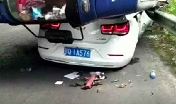 被水泥罐車壓扁的人_被水泥罐車壓扁的人叫什么