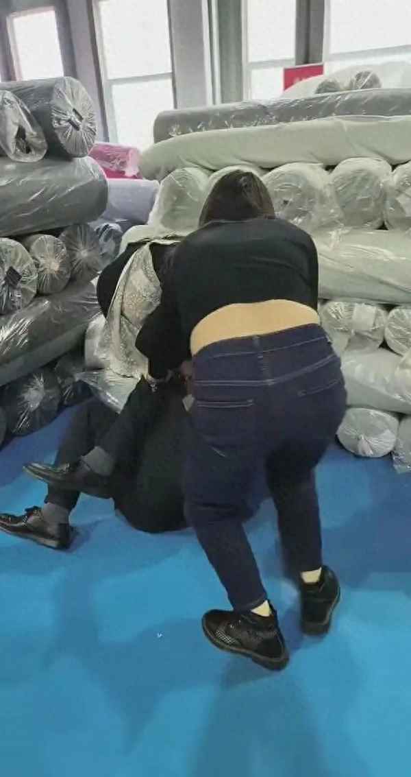 女生说旱的旱死涝的涝死暗示什么—旱的旱死涝的涝死啥意思