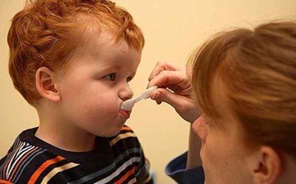 孩子支原体后一直断断续续咳嗽_支原体阳性是什么原因造成的